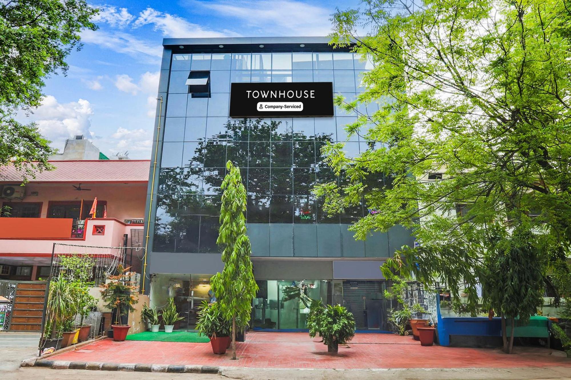 Super Townhouse Vikaspuri Hotell Delhi  Eksteriør bilde